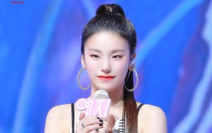 Hwang Yeji ITZY Jadi Perbincangan Usai Foto-Foto Pra Debut Beredar