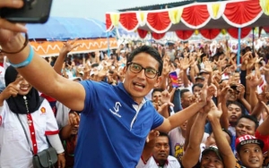 Sandiaga Uno Sayangkan Camat Se-Makassar Dukung Jokowi-Ma'ruf: Mereka Digaji Siapa?