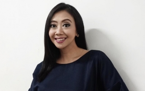 Cerita Asri Welas soal Sang Buah Hati Derita Katarak, Pernah Terenyuh hingga Bagi Kacamata Gratis