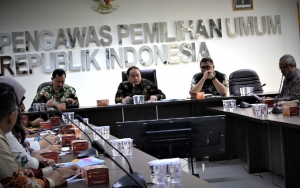 Bawaslu Nilai Ibu-Ibu Sebar 'Larangan Azan Jika Jokowi Menang' Tak Langgar Aturan Kampanye