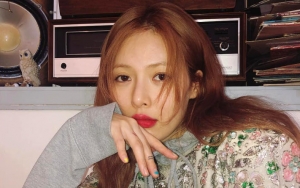 Kaki Kurus HyunA di Foto Terbaru Bikin Prihatin