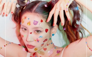 Sunmi Bikin Ngeri Tubuhnya Dipenuhi Emoji Warna-Warni di Teaser Comeback