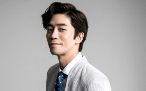 Jerawat Besar Shin Sung Rok Jadi Sorotan Usai Pamer Foto Ganteng Ini