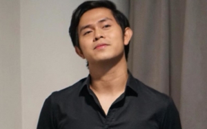 Pernah Didoakan Berjodoh, Cakra Khan 'Ditinggal' Syahrini Nikah di Hari Ultah