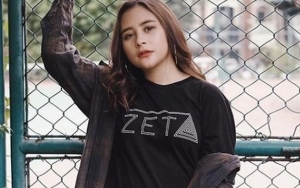  Romantisnya Prilly Latuconsina Dukung Band Maxime Bouttier 