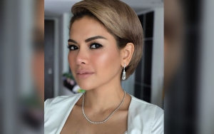 Nikita Mirzani Doyan Umbar Aurat 'Dipaksa' Telanjang, Tas Hermes 1 Miliar Dibully Palsu dan Bekas?