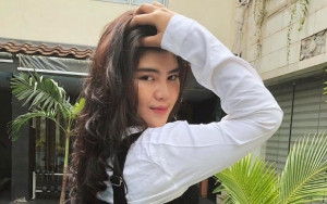 Meldi Sok Artis Bikin Muak, Mantan Teman Duet Bongkar Pengecut Ngumpet di Ketiak Ibu