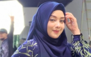 Janda Cantik Berusia 39 Tahun, Terry Putri Bocorkan Alasan Berhijrah Bukan karena Ada Titik-Titik