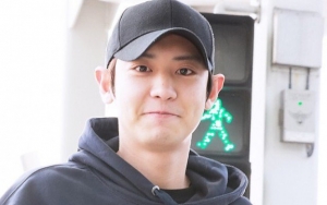 Chanyeol Jadi Sorotan Saat Berangkat ke Paris, Fans Heboh Bahas Bakal Ketemu Irene-Jennie
