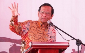 Mahfud MD Ungkap Asal-Usul Mobilnya yang Dituduh Sebagai Hasil Suap