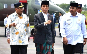  Jokowi Sebut Pemegang Kartu Pra Kerja Bisa Dapat Honor Meski Belum Bekerja