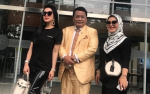 Hotman Paris Beber Alasan Syahrini Tak Undang di Pernikahan Jepang, Netter: Kok Ada Maia?
