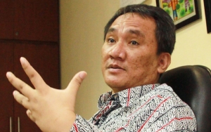 Kicauan Terakhir Andi Arief Sebelum Ditangkap Karena Narkoba Sindir Politikus Golkar Soal Pidato AHY