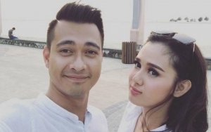 Dulunya Disumpahi Mandul, Eza Gionino Kini Kabarkan Sang Istri Hamil