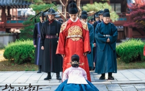 Episode Terakhir 'The Crowned Clown' Yeo Jin Goo Dikomplain Habis-Habisan