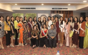 Puteri Indonesia 2019: Desain Gaun Indah Top 11 Finalis Pakai Bulu Ayam dari Limbah Industri
