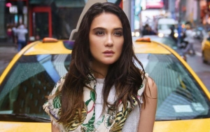 Luna Maya Dipuji Super Cantik Tapi Tatapan Mata Masih Isyaratkan Kesedihan?