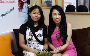 Dewi Sanca Banggakan Keponakan Jadi Artis Tak Pakai Namanya, Sindir Rosa Meldianti?