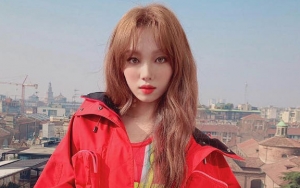Lee Sung Kyung Dipuji Habis-Habisan Berkat Foto-Foto Cantiknya di Milan