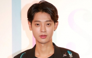 Dituding Ikut Bagikan Video Seks, Jung Joon Young Didepak '2 Days 1 Night'