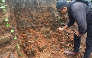 Warga Juga Temukan Benda Selain Koin dan Emas di Lokasi Proyek Tol Pandaan-Malang, Apa?