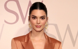 Kendall Jenner Bikin Ngeri Usai Pamer Ular Peliharaan