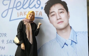 Gaya Natasha Rizki Foto Bareng So Ji Sub Tuai Sorotan, Istri Desta Bikin Fangirls Tanah Air Iri