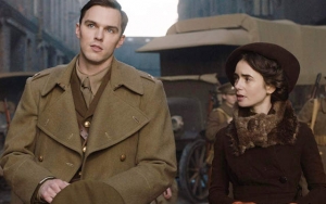Poster Baru 'Tolkien' Tampilkan Si Ganteng Nicholas Hoult