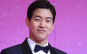 Lee Sang Yoon Dipuji Belajar Foto Selfie dengan Cepat di Postingan Terbaru