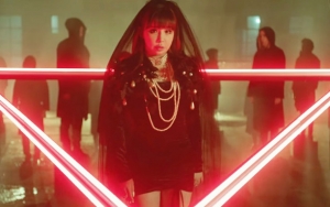 Duet Dengan Sandara Park, Lagu Comeback Solo Park Bom Sukses Puncaki Berbagai Situs Musik