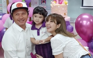 Gisel Tetap Tunjukan Kekompakan Bersama Gading di Tengah Kabar Hubungan dengan Wijaya Saputra