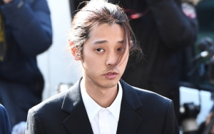 Jung Joon Young Berhubungan Seks dengan Bule Saat Syuting 'Hitmaker' di Jerman?