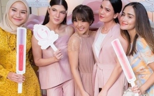 Promo Bisnisnya Dihadiri Banyak Artis, Gisella Anastasia Ingin Menangis
