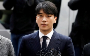 Seungri Resmi Minta Tunda Wamil, Polisi Dapatkan Kesaksian Benarkan Jadi Penyedia Prostitusi