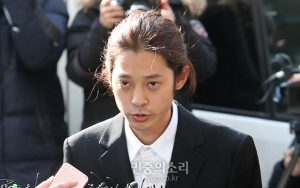 Jung Joon Young Kemungkinan Dihukum 7,5 Tahun Penjara, Netter Pertanyakan Seungri