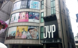 Karyawan JYP Blak-Blakan Sindir YG, Big Bang dan Black Pink 