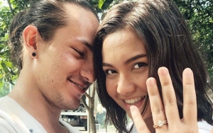 Pamer Foto Pernikahan, Cantiknya Angela Gilsha Pakai Baju Pengantin di 'Anak Langit'