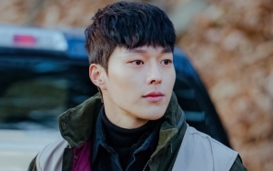 Jang Ki Yong Pamer Otot Seksi Saat Telanjang Dada di Teaser 'Kill It'