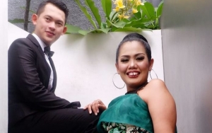 Akui Putus Dari Pacar Brondong, Ely Sugigi: Mungkinkah Aku Yang Bodoh?