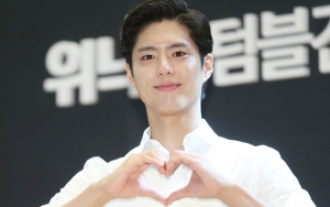 Park Bo Gum Nonton Konser BTS di Hong Kong, Bikin Gemas Gara-Gara Ini 