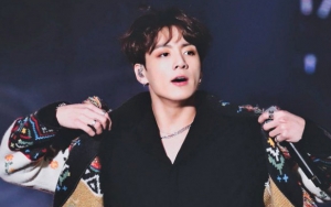 Jungkook 'Body Wave' Kelewat Seksi di Konser BTS Hong Kong, Fans Jantungan