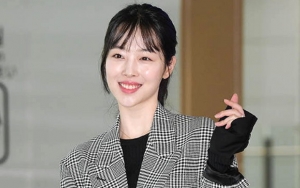 Sulli Syok Dibilang 'Cantik Tapi Otaknya Kosong' oleh Aplikasi SimSimi
