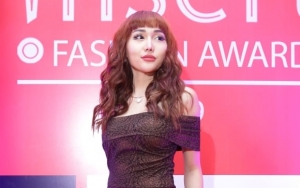 Insert Fashion Awards 2019: Lekuk Pantat Lucinta Luna 'Ngeri', Gaya Lisa Black Pink KW Dibully