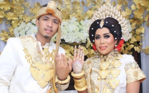 Evi Masamba Isyaratkan Menyesal Menikah, Netter Temukan Kejanggalan Ini