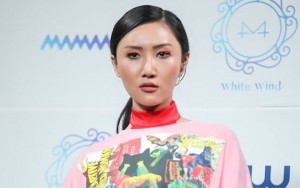 Reaksi Bijak Hwasa Mamamoo Dituding Umbar Tubuh Demi Ketenaran