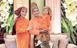 Ruben Onsu-Sarwendah Gelar Baby Shower Pakai Adat Jambi, Enggan Tahu Jenis Kelamin Calon Anak Kedua