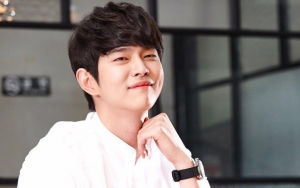 Yoon Kyun Sang Dapat Tawaran Jadi Pengacara Sukses di Drama Baru OCN