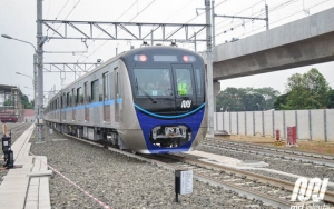 Ketahui Etika Berada di MRT, Jangan Lakukan 15 Hal Ini Ketika Naik Transportasi Umum