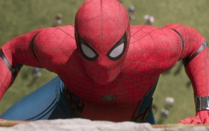 Marvel Rilis Poster-Poster Keren 'Spider-Man: Far from Home', Bocoran Tom Holland Terbukti