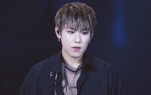 Digoda Fans, Ekspresi Malu Park Woojin Saat Berangkat Syuting 'Laws of the Jungle' Bikin Gemas